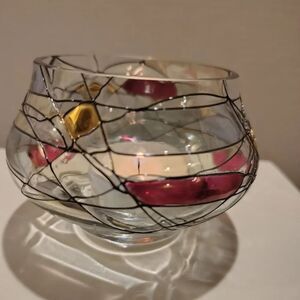 Elegant Glass Art Tealight Holder with Gold and Pink Accents. Y1